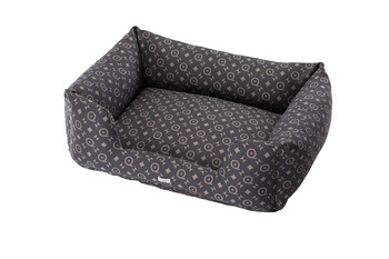 https://charly.devbplanet.si/uploads/products/94249215-d76d-4b62-a6ad-d568d43891ce/small/qushin-divan-q-adore---postelja-za-psa---crnabez.jpg